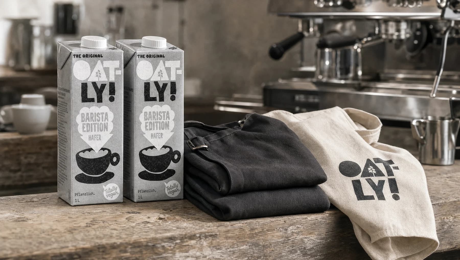 Oatly-Barista-Produkte und Werbemittel als Sortiment für einen Gastronomiepartner.
