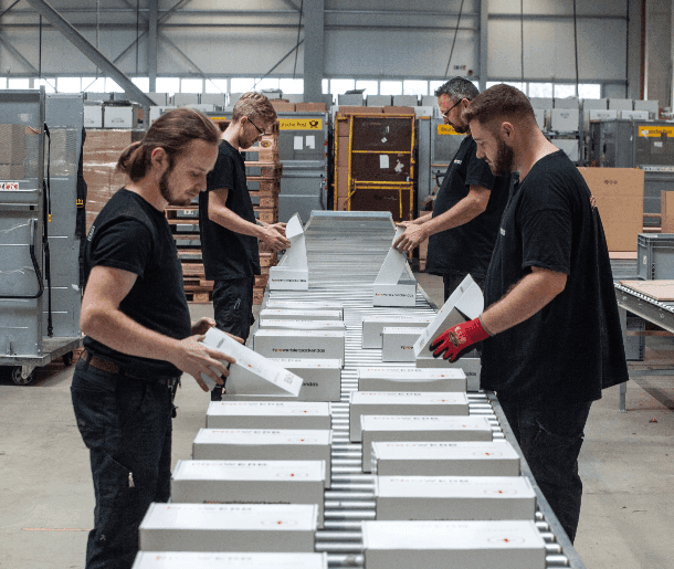 PRODUKTION & BESCHAFFUNG